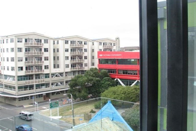 Photo of property in Dual Apartments, 108/142 Vivian Street, Te Aro, Wellington, 6011