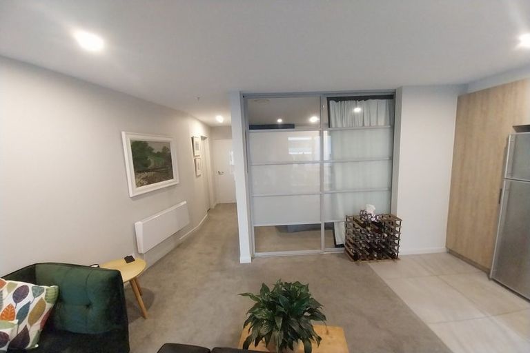 Photo of property in Pinnacle Apartments, E501/160 Victoria Street, Te Aro, Wellington, 6011