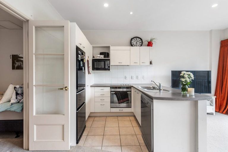 Photo of property in Mokoia Ridge, 1i/68 Mokoia Road, Birkenhead, Auckland, 0626