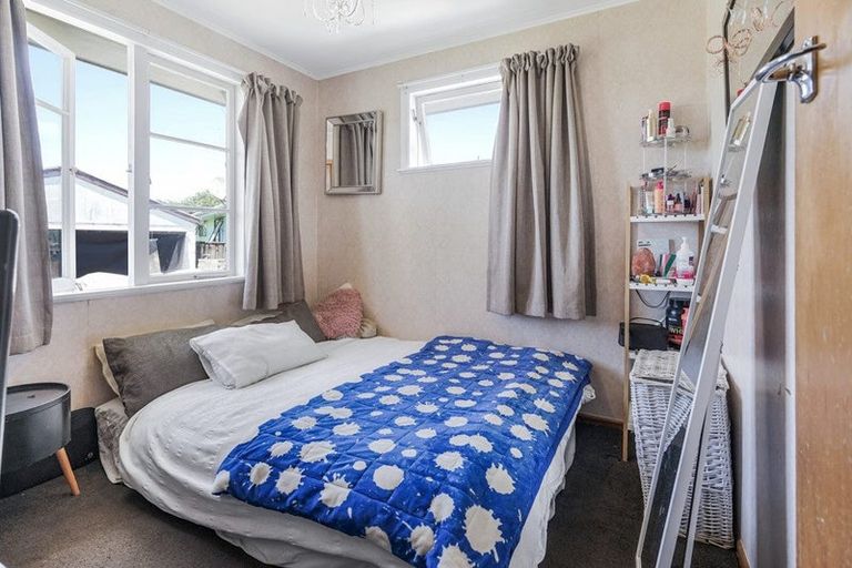 Photo of property in 22 Carrington Avenue, Hillcrest, Hamilton, 3216