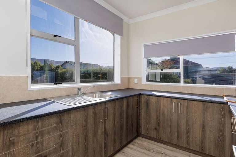 Photo of property in 11 George Street, Waimate, 7924