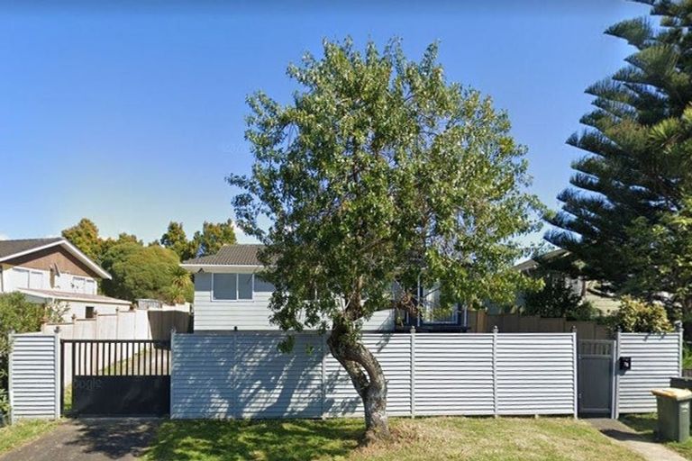 Photo of property in 75 Solar Road, Glen Eden, Auckland, 0602