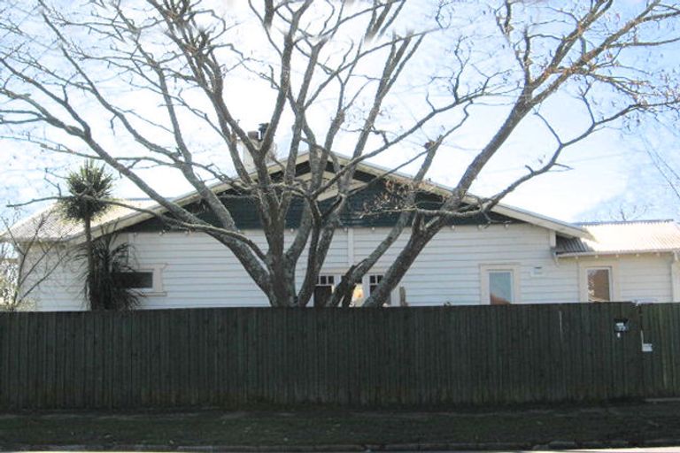 Photo of property in 77 Naylor Street, Hamilton East, Hamilton, 3216