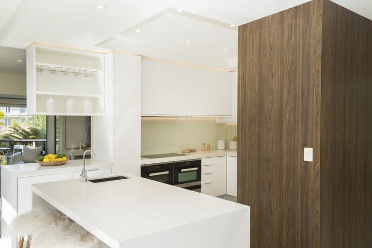 Photo of property in 32b Glandovey Road, Fendalton, Christchurch, 8052