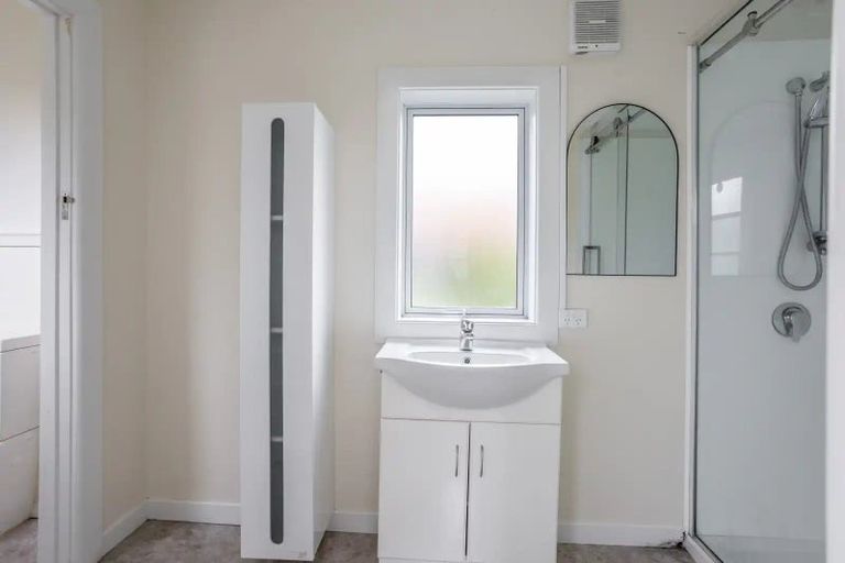 Photo of property in 160 Main South Road, Green Island, Dunedin, 9018