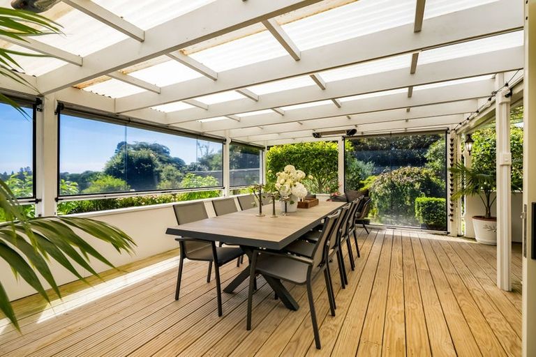 Photo of property in 22 Awanui Street, Merrilands, New Plymouth, 4312