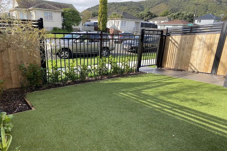 Photo of property in 2/5 Macky Street, Taita, Lower Hutt, 5011