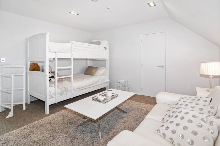 Photo of property in 2/23 Rita Street, Mount Maunganui, 3116