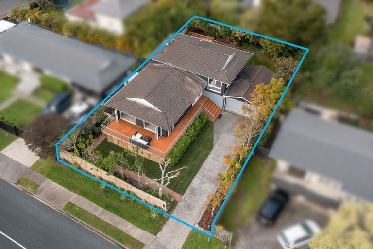 Photo of property in 58 Maxwelton Drive, Mairangi Bay, Auckland, 0630