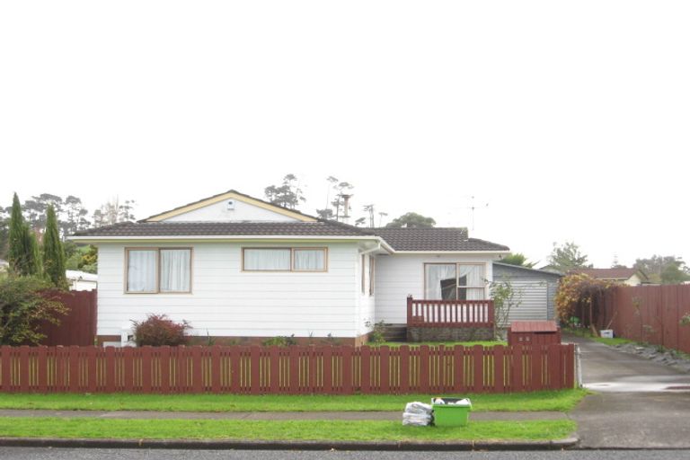 Photo of property in 25 Casuarina Road, Half Moon Bay, Auckland, 2012
