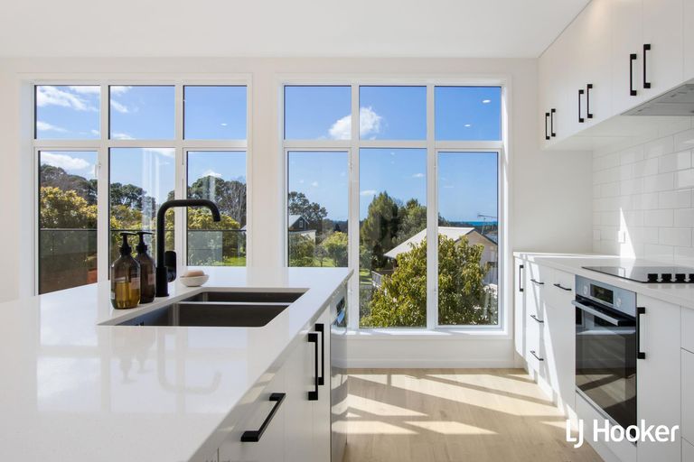 Photo of property in 4a Denby Close, Athenree, Katikati, 3177