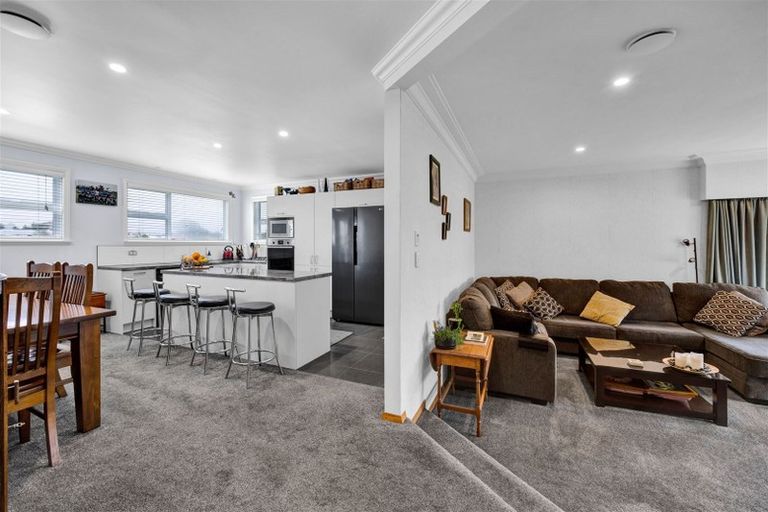 Photo of property in 212b Carrington Street, Vogeltown, New Plymouth, 4310