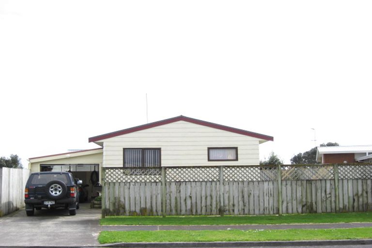 Photo of property in 14 Meade Place, Bell Block, New Plymouth, 4312