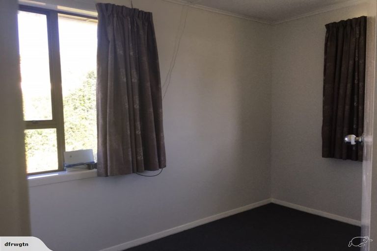 Photo of property in 92 Tremewan Street, Tawa, Wellington, 5028