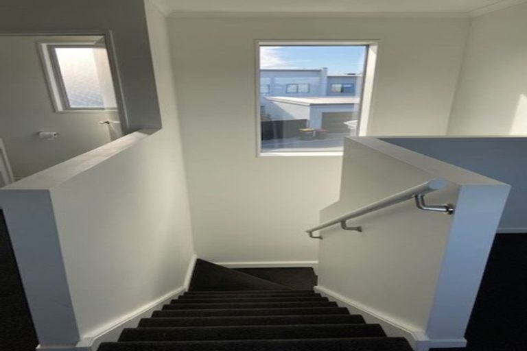 Photo of property in 3 William Dawson Crescent, Wigram, Christchurch, 8025