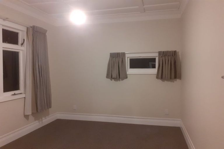 Photo of property in 7 Sinclair Grove, Naenae, Lower Hutt, 5011