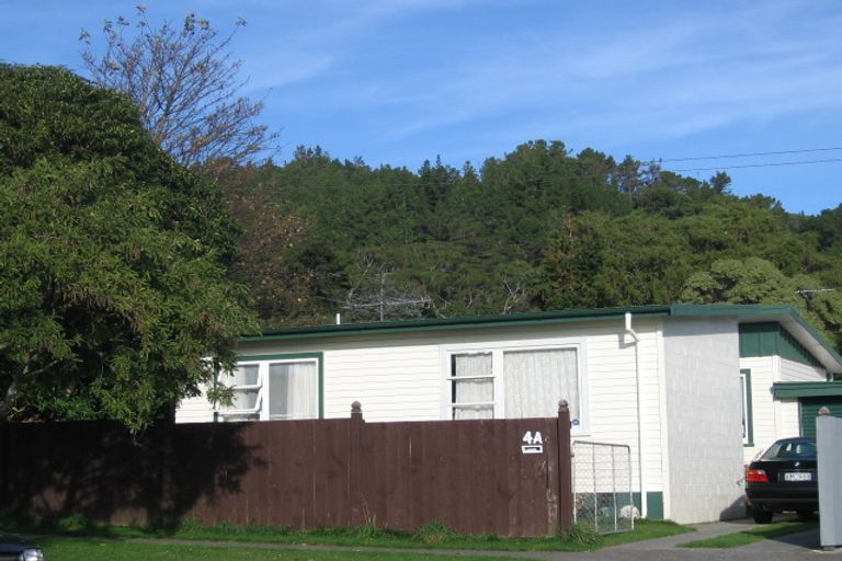 Photo of property in 2/4 Kamahi Street, Stokes Valley, Lower Hutt, 5019