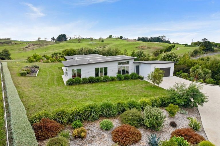 Photo of property in 67 Limeworks Loop Road, Te Pahu, Hamilton, 3285