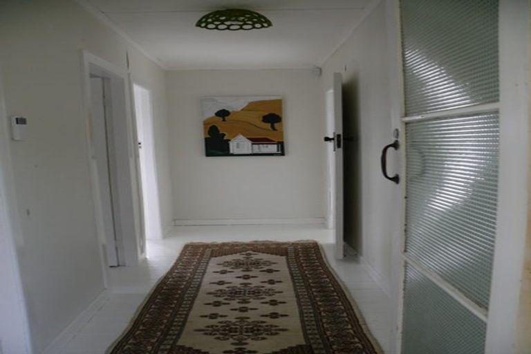 Photo of property in 26 Nigel Road, Browns Bay, Auckland, 0630