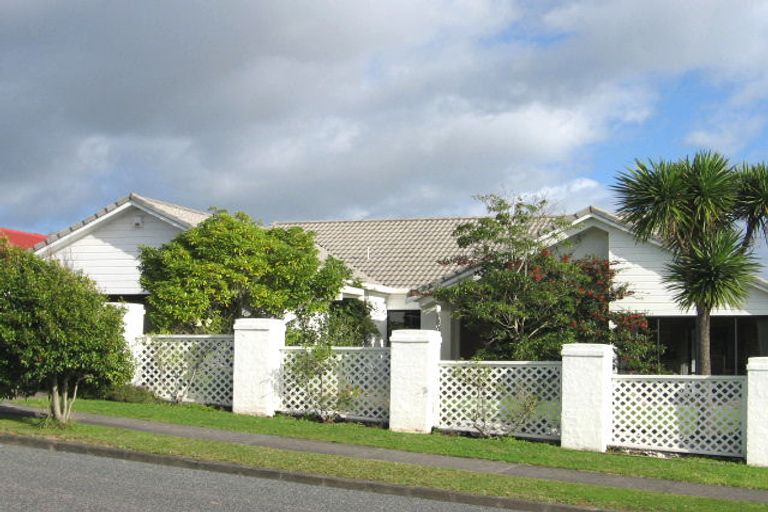 Photo of property in 4 Clydesdale Avenue, Somerville, Auckland, 2014