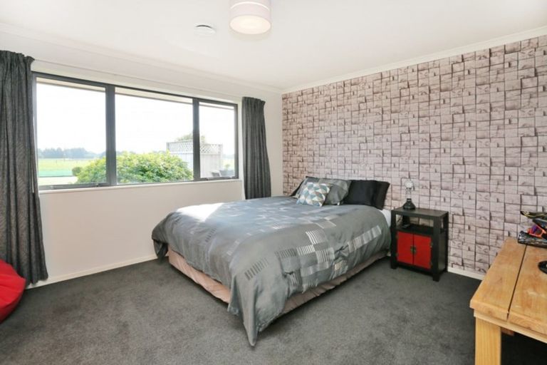Photo of property in 47 Oteramika Road, Rockdale, Invercargill, 9812