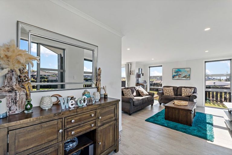 Photo of property in 5 Syrah Grove, Te Kauwhata, 3710