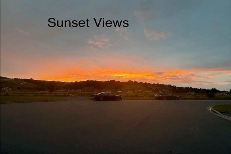 Photo of property in 4 Jahan Lane, Cashmere, Christchurch, 8022