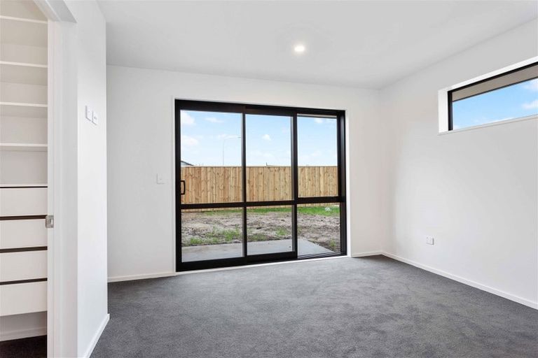 Photo of property in 14 Croydon Street, Woodend, 7610