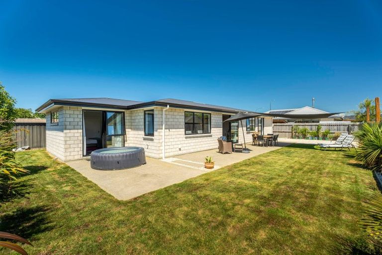 Photo of property in 20 Paretona Street, Motueka, 7120