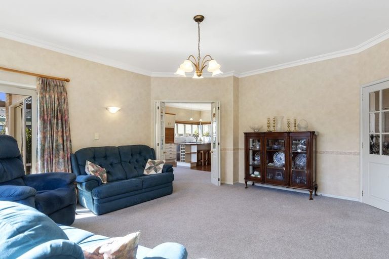 Photo of property in 28 Plateau Heights, Mount Maunganui, 3116