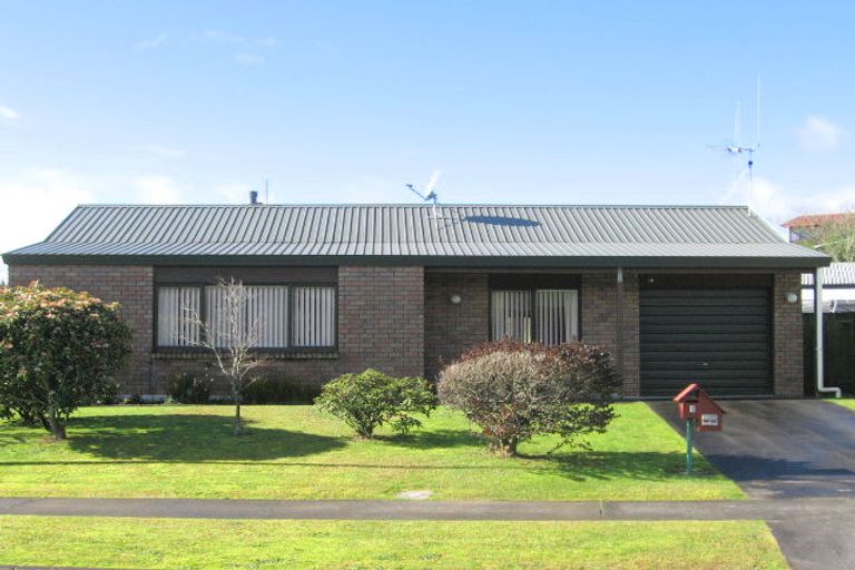 Photo of property in 1 Judena Place, Pukete, Hamilton, 3200
