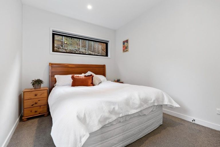 Photo of property in 45 Dart Place, Fernhill, Queenstown, 9300
