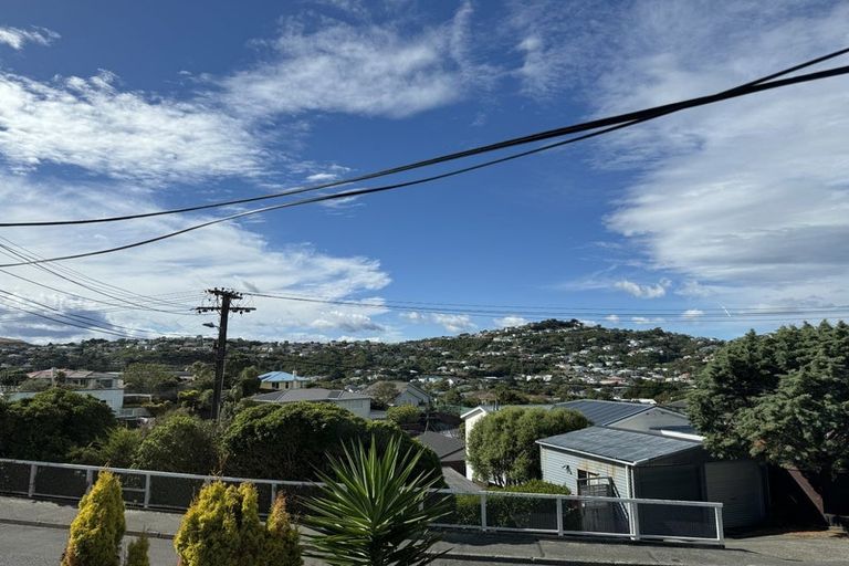 Photo of property in 12 Monowai Road, Johnsonville, Wellington, 6037