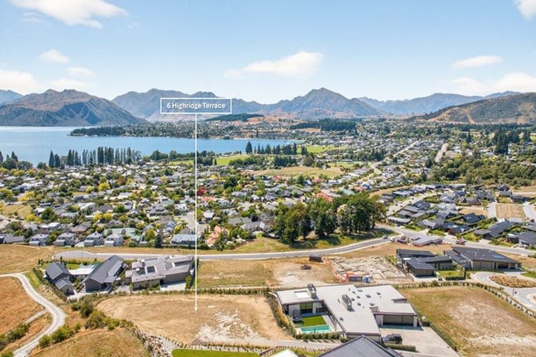 Photo of property in 6 Highridge Terrace, Wanaka, 9382