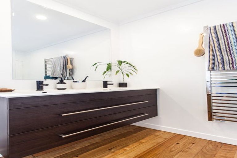 Photo of property in 99 Whau Valley Road, Whau Valley, Whangarei, 0112