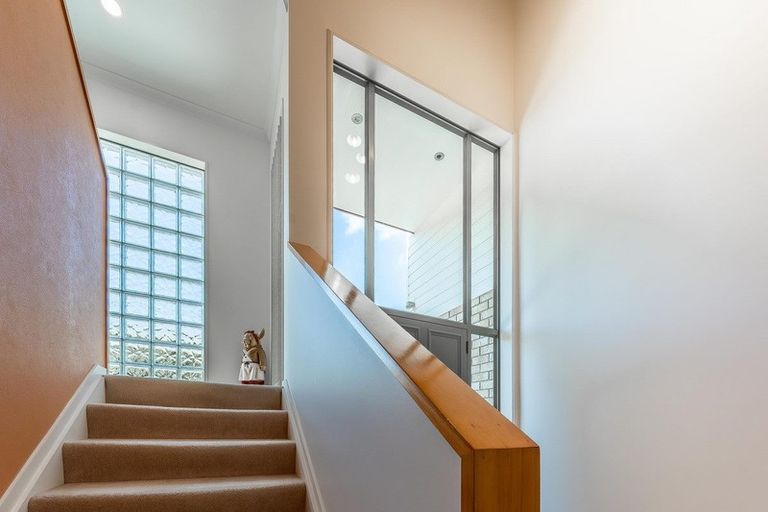 Photo of property in 3/16 Zealandia Road, Manly, Whangaparaoa, 0930