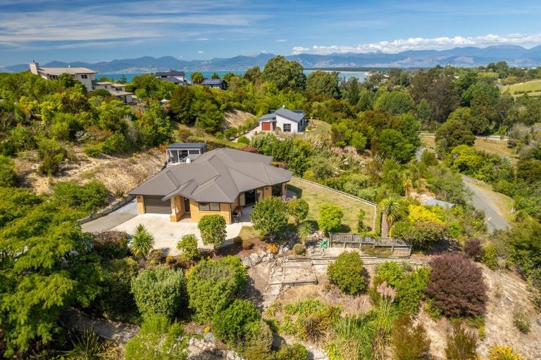 Photo of property in 50 Pine Hill Road, Ruby Bay, Upper Moutere, 7173