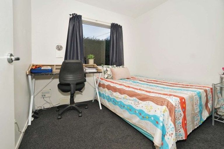 Photo of property in 1/18 Lorne Street, Melville, Hamilton, 3206