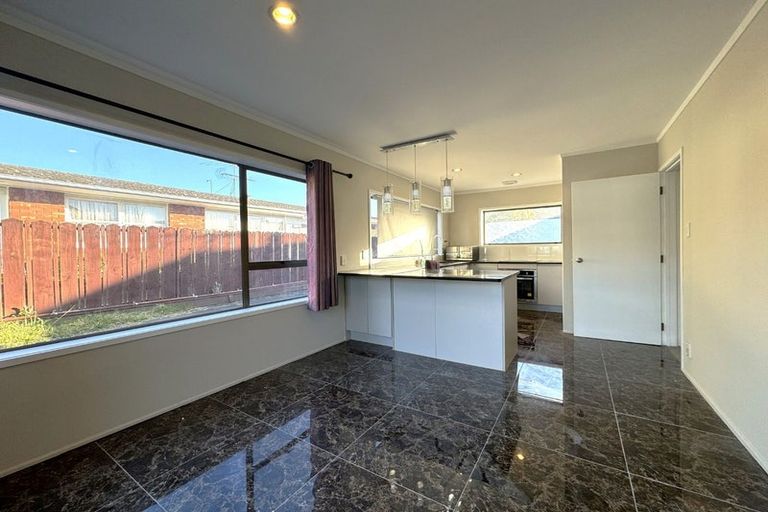 Photo of property in 1/20 Alma Road, Milford, Auckland, 0620