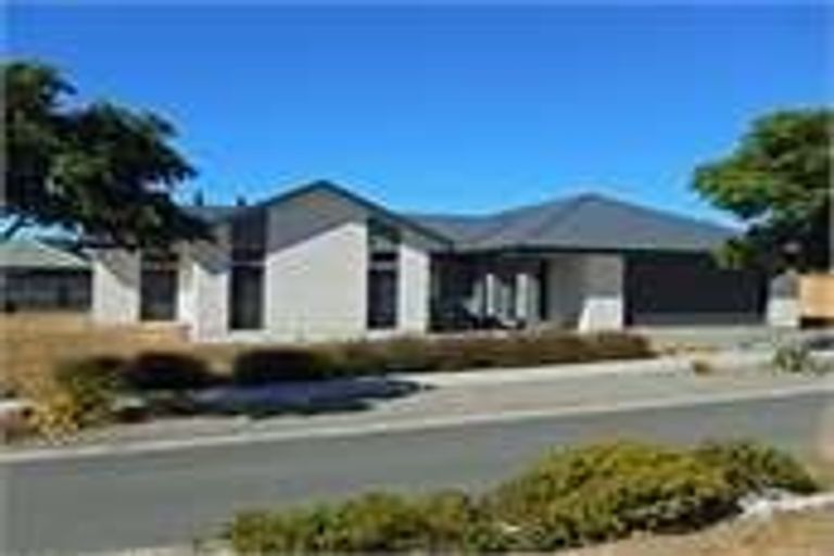 Photo of property in 31 Hammill Grove, Stoke, Nelson, 7011