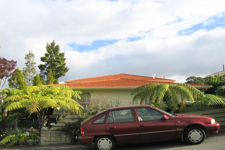 Photo of property in 30 Guys Hill Road, Hospital Hill, Napier, 4110