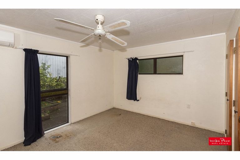 Photo of property in 1 Clark Street, Hikurangi, 0114