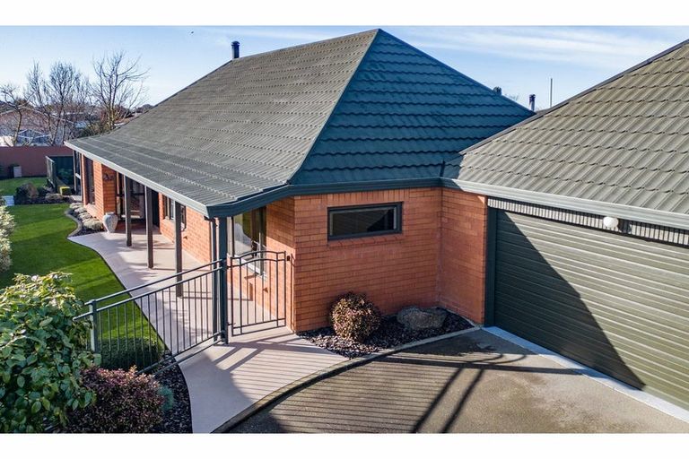 Photo of property in 12 Keldon Avenue, Rangiora, 7400