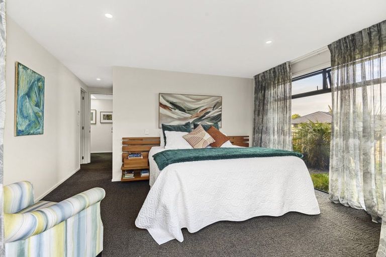Photo of property in 14 Waitaha Place, Bell Block, New Plymouth, 4312