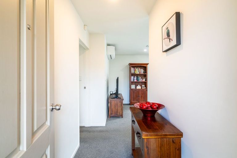 Photo of property in 10 Peel Close, Rolleston, 7614