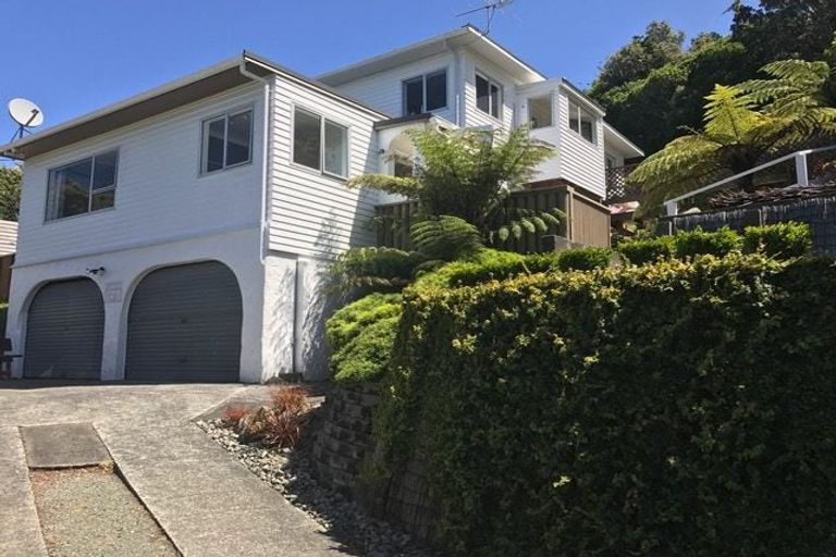 Photo of property in 163b Miromiro Road, Normandale, Lower Hutt, 5010