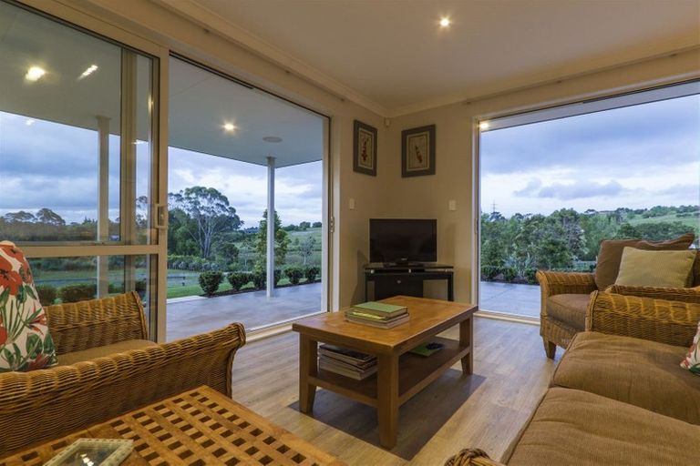 Photo of property in 256 Bawden Road, Dairy Flat, Albany, 0792