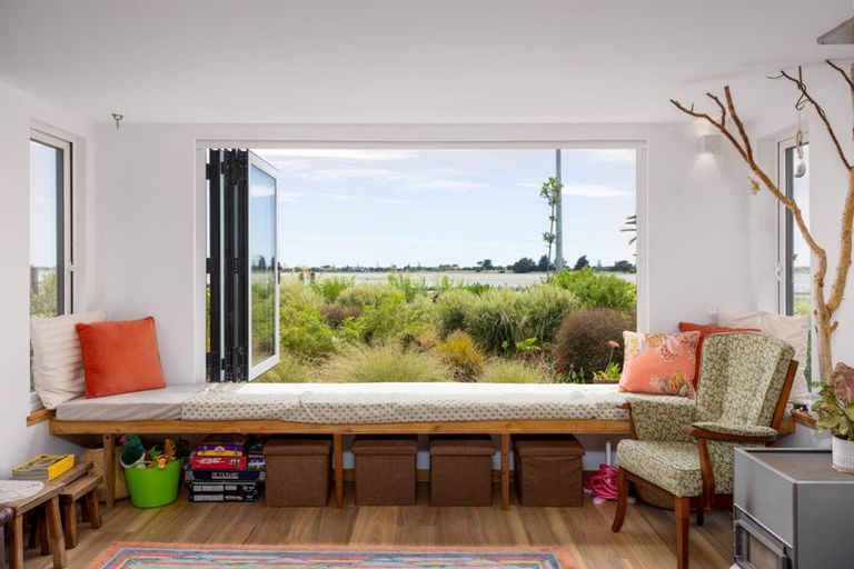 Photo of property in 31 Beachville Road, Redcliffs, Christchurch, 8081