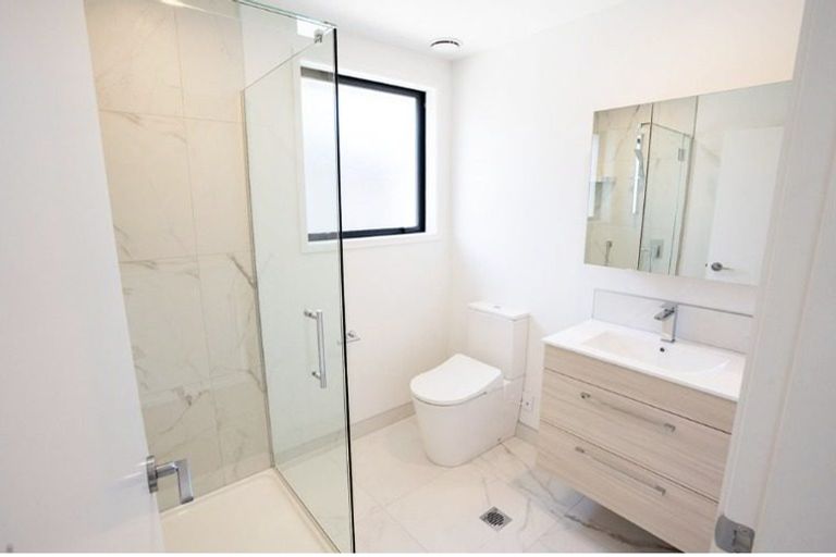 Photo of property in 6/183 Cambridge Terrace, Fairfield, Lower Hutt, 5011