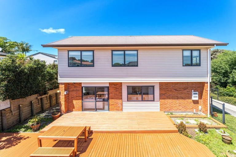 Photo of property in 24 Foundation Place, Glen Eden, Auckland, 0602